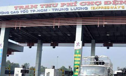 Bắt hàng loạt 'sếp' trốn thuế ở trạm thu phí cao tốc TPHCM-Trung Lương