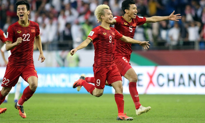 8 anh hào vào tứ kết Asian Cup: Việt Nam sánh vai 'ông trùm' châu Á