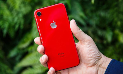 Top smartphone màu đỏ nhất định phải mua dịp tết Kỷ Hợi