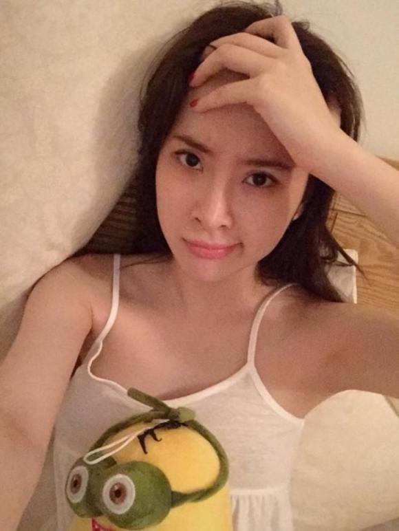 Mỹ nhân tuổi Hợi để mặt mộc: Bất ngờ nhất là Angela Phương Trinh, Huyền My hình ảnh 1 mỹ nhan tuỏi họi dẻ mạt mọc: bát ngò nhát là angela phuong trinh, huyèn my hinh anh 1