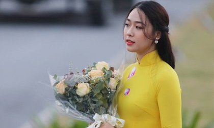 Nhan sắc 3 cô gái từng tặng hoa cho các tổng thống Mỹ khi đến Việt Nam
