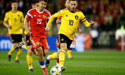 Hazard rực sáng, tuyển Bỉ vùi dập Nga