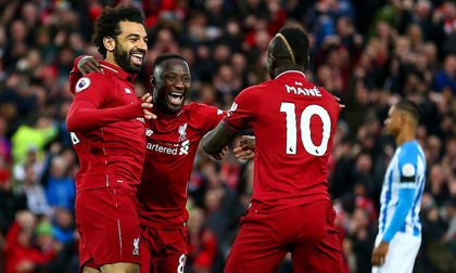 Thắng '5 sao', Liverpool vượt Man City leo lên đỉnh bảng
