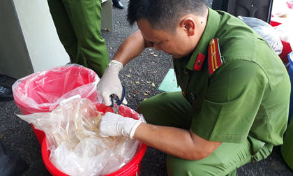 Các trùm ma túy liên lạc với nhau bằng cách nào?