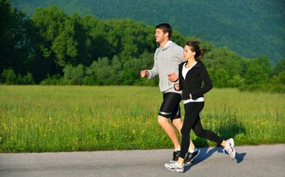 Nắng nóng 41 độ, cảnh báo 7 dấu hiệu sớm của đột quỵ - 4
