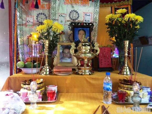 TNGT 2 bà cháu tử vong ở Quảng Ngãi: Thắt lòng ngày đoàn tụ thành đại tang - 1