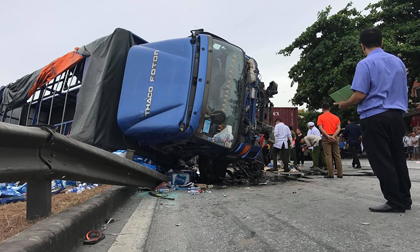 Từ tai nạn 5 người tử vong: Giật mình số người chết trên con đường “tử thần” luôn rình rập