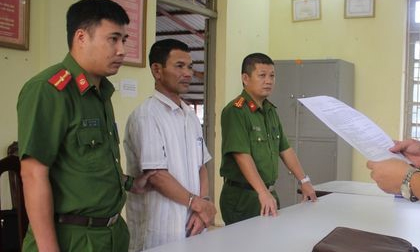 Vụ tạt axit nữ phụ bếp tại Hòa Bình: Khởi tố kẻ chủ mưu