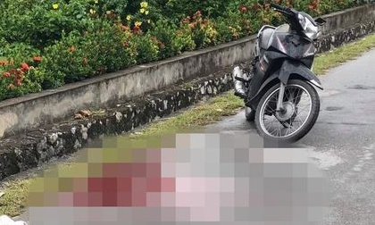 Hé lộ nguyên nhân người phụ nữ đi xe máy bị chặn đường đâm trọng thương gần cầu Bãi Cháy
