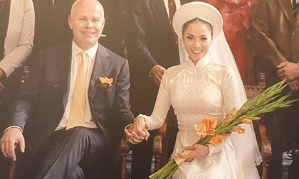 Ca sĩ Thu Minh lần đầu công khai ảnh cưới