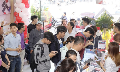 iPhone 2019 xách tay dần hạ nhiệt, sức mua tiếp tục nóng