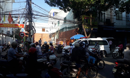 Khởi công nhà, phát hiện thi thể người đàn ông trong đống cát