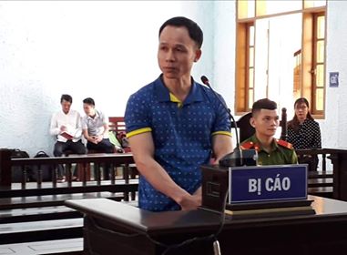thay giao lanh an hon 8 nam tu vi hiep dam hoc sinh hinh anh 1