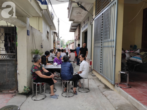 Tang thương gia đình có 2 bé gái chết đuối trong lúc chơi đạp vịt ở Hà Nội: 'Cùng một lúc, tôi mất cả cháu nội, cháu ngoại'