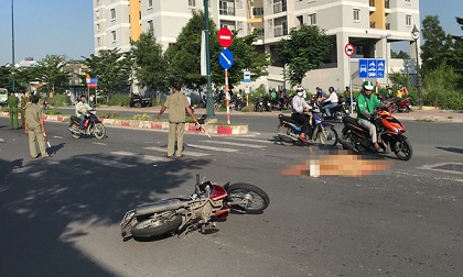 Ôtô đưa đón học sinh tông xe máy, một người tử vong