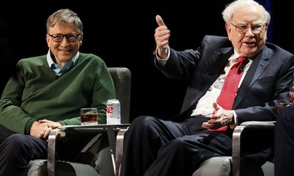 Warren Buffett chỉ ra điểm khác biệt duy nhất giữa người thành công và số đông còn lại, Bill Gates tuy ngạc nhiên nhưng phải đồng tình: Bận rộn chưa chắc đã thành công!
