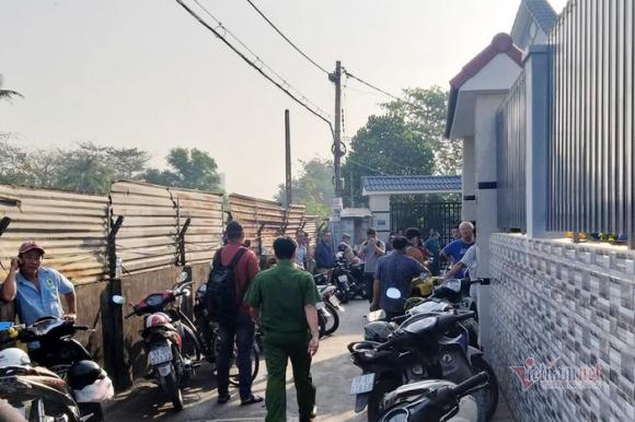 Con hẻm nhỏ nơi xảy ra vụ cháy 5 người một nhà tử vong. Ảnh: báo Vietnamnet