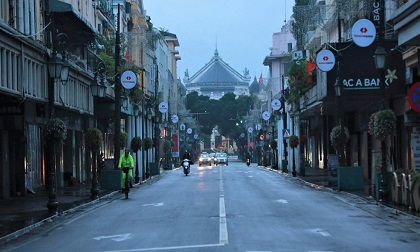 Hình ảnh mơ mộng của Hà Nội vào sáng mùng 1 Tết