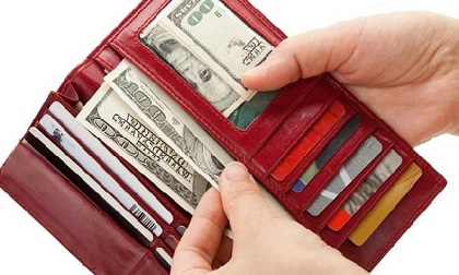 Đầu năm thấy những thứ này trong ví hãy vứt đi kẻo nghèo bền vững