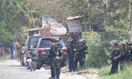 Truy tìm 2 xe máy tang vật trong vụ Tuấn “khỉ” nổ súng làm 5 người tử vong