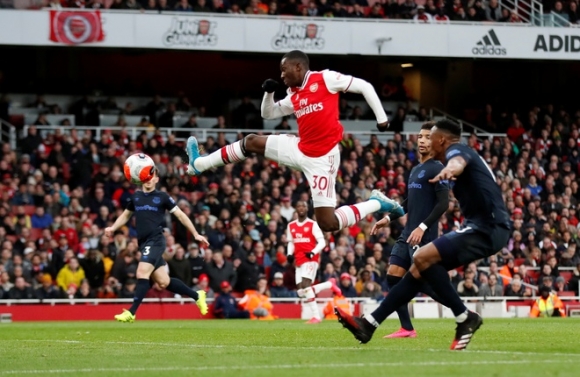 Arsenal 3-2 Everton: Ruot duoi ty so hap dan hinh anh 1 2020_02_23T165836Z_87436628_RC2G6F9MP7IP_RTRMADP_3_SOCCER_ENGLAND_ARS_EVE_REPORT.JPG