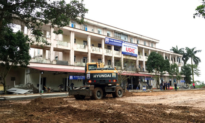 Hà Nội thi công bệnh viện dã chiến trong 7 ngày để điều trị bệnh nhân Covid-19