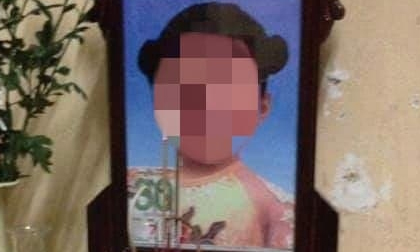 Hà Nội: Bé gái 3 tuổi tử vong nghi do bị mẹ đẻ cùng bố dượng bạo hành