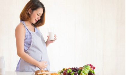 Những sai lầm trong ăn uống khiến thai nhi chậm lớn, mẹ bầu chớ dại phạm phải