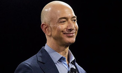 Sau vụ ly hôn đắt giá, tài sản của Jeff Bezos vẫn lập kỷ lục mới