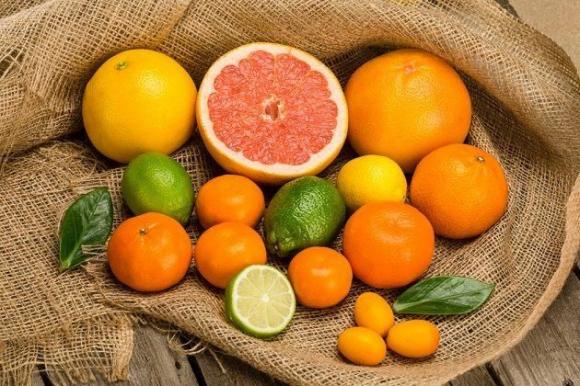 Ăn hải sản đừng dại kết hợp với những thực phẩm này, kẻo chất bổ hóa thành xyanua, nhập viện tức thì