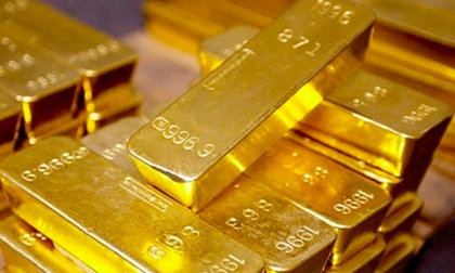 Giá vàng hôm nay 7/8: Vàng trong nước cao hơn thế giới gần 5 triệu đồng/lượng, nhà đầu tư 'gánh' rủi ro