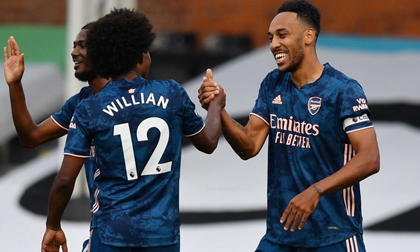 Vùi dập đối thủ trong mưa bàn thắng, Arsenal dõng dạc tuyên chiến với cả Premier League