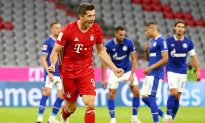 Khai mạc Bundesliga, Bayern Munich vùi dập Schalke 04 không lối thoát