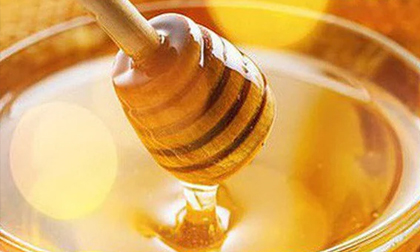 4 thực phẩm giàu dinh dưỡng nhưng dễ gây ngộ độc cho trẻ dưới 1 tuổi
