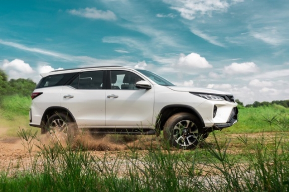 Toyota Fortuner 2020 có gì mới để vượt mặt đối thủ?