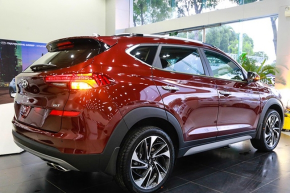 Hyundai Tucson đang rẻ hơn Honda CR