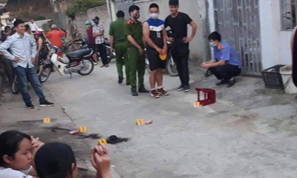 Quảng Ninh: Gã đàn ông chém liên tiếp vợ, con và 2 người họ hàng rồi nhảy lầu tự sát