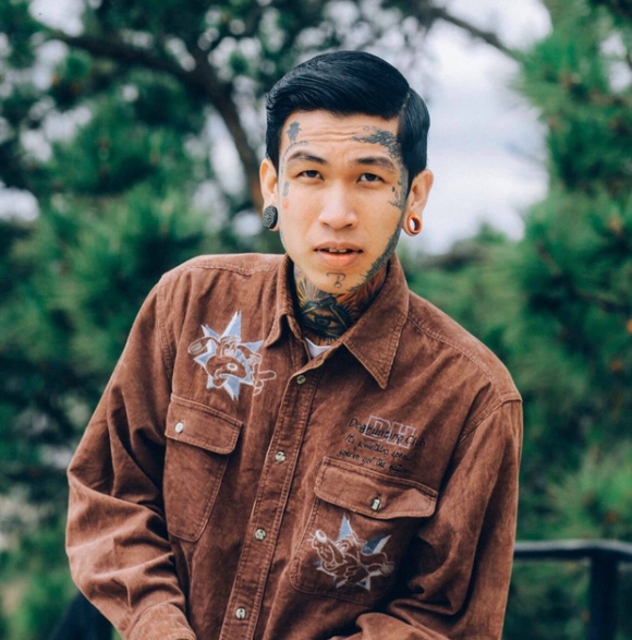 Dế Choắt: Hành trình từ chàng thợ xăm triệu view đi đến ngôi vị Quán quân Rap Việt mùa đầu tiên