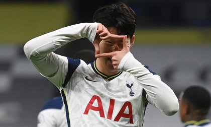 Tottenham đánh bại Man City để lên đầu bảng
