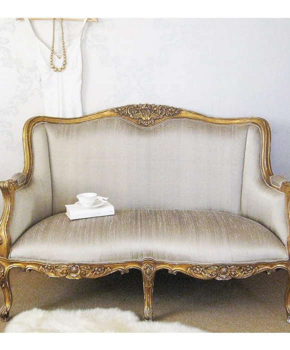 sofa-bang-tan-co-dien-812-1-xahoi.com.vn-w700-h525.png