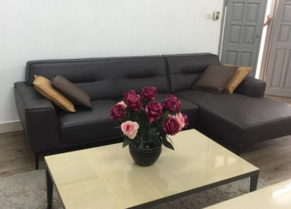 cach-ke-sofa-goc-912-1-xahoi.com.vn-w700-h584.png