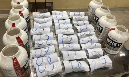 Gần 5kg cần sa từ Canada qua Hàn Quốc, về tới Việt Nam mới bị phát hiện