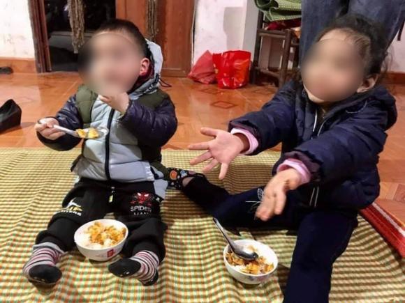 Hà Nội: Phát hiện 2 chị em bị bỏ rơi trên đường đê giữa trời giá lạnh cùng 1,2 triệu đồng - Ảnh 1.