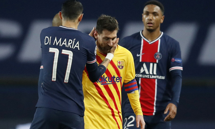 Messi sút hỏng phạt đền, Barcelona dừng bước sớm ở Champions League