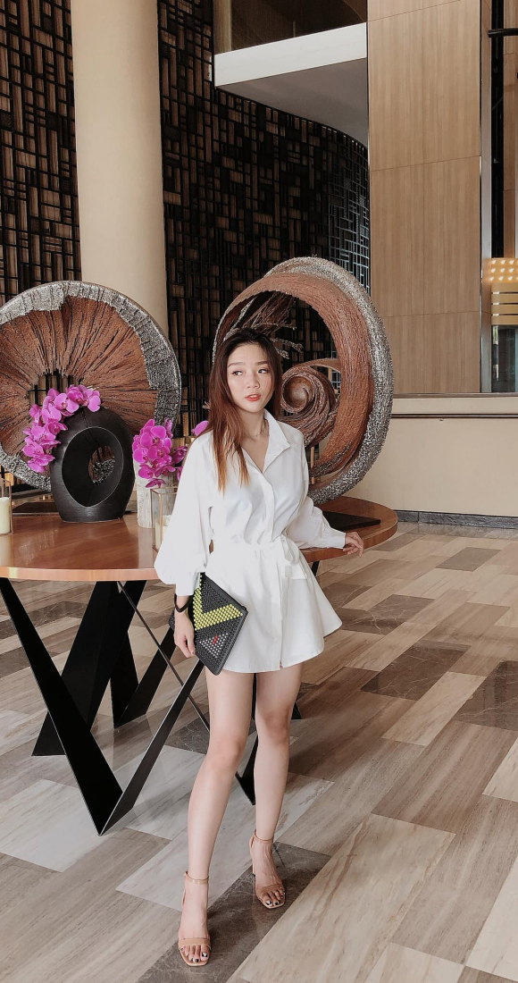pham-phuong-thao-193-1-xahoi.com.vn-w963-h1445.jpg