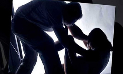 Đà Nẵng: Điều tra vụ cô gái 18 tuổi bị hiếp dâm ngay tại nhà riêng