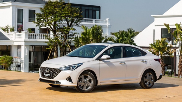 Chán Kia Morning, Hyundai Grand i10, mua xe gì ở Việt Nam với 500 triệu?