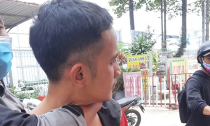Bị giật điện thoại, cô gái ở Sài Gòn còn bị kẻ cướp nhắn tin, gửi hình nhạy cảm bắt 'chiều'