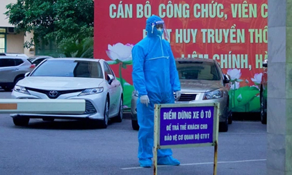 Một cán bộ test nhanh dương tính SARS-CoV-2, Bộ Giao thông Vận tải phun khử khuẩn trụ sở