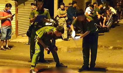 Bạn gái bị chọc ghẹo, 2 nhóm thanh niên hỗn chiến khiến 2 người thương vong ở Sài Gòn